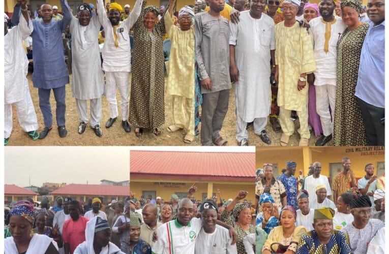 George Ogunlade, Ward Councilors Visit Ogbomosho North PDP Meeting, Extend Appreciation