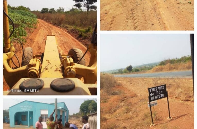 PHOTOS: Oriire South LCDA boss, Bankole grades 30km additional roads