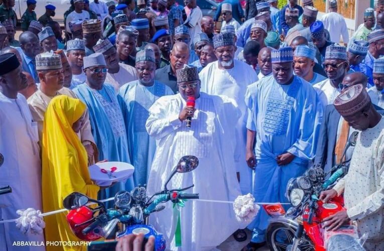 PHOTOS: Gov Idris distributes 26 official vehicles to Commissioners, 730 motorcycles to vigilantes