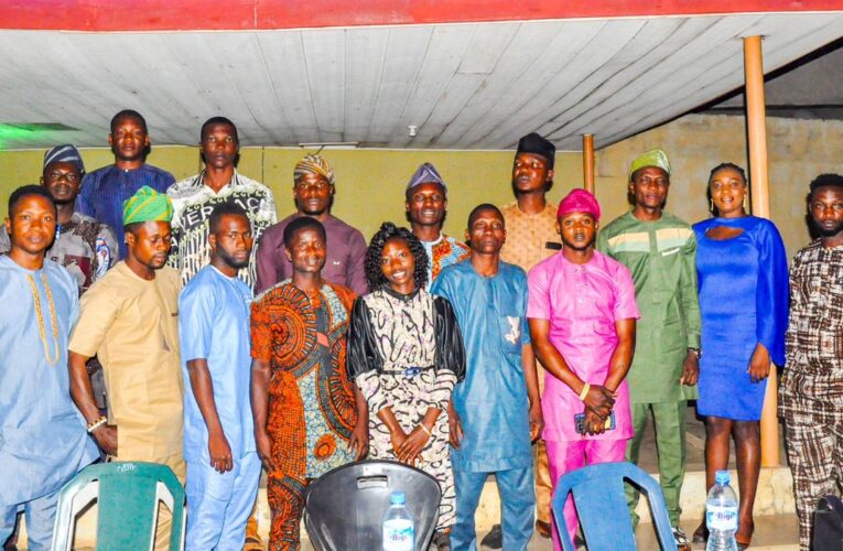 YOUTH LEADERSHIP: Oyo State Youth Speaker inaugurates Oriire Youth Council leadership, charged them on taking initiatives