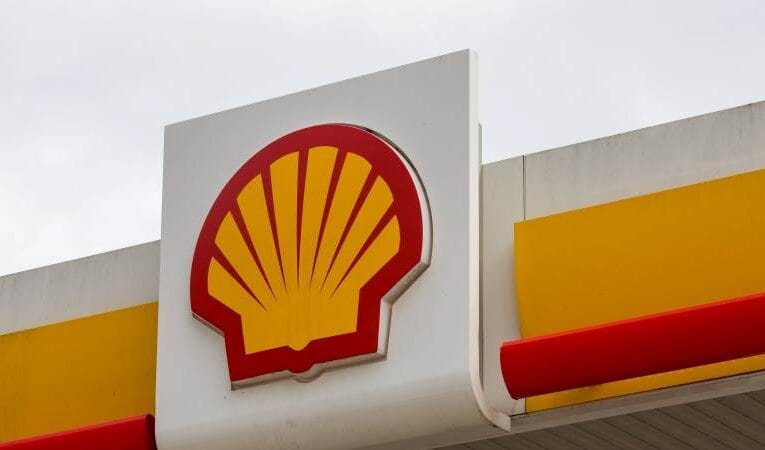 Shell To Sell Nigeria Onshore Oil Business For $1.3 Billion