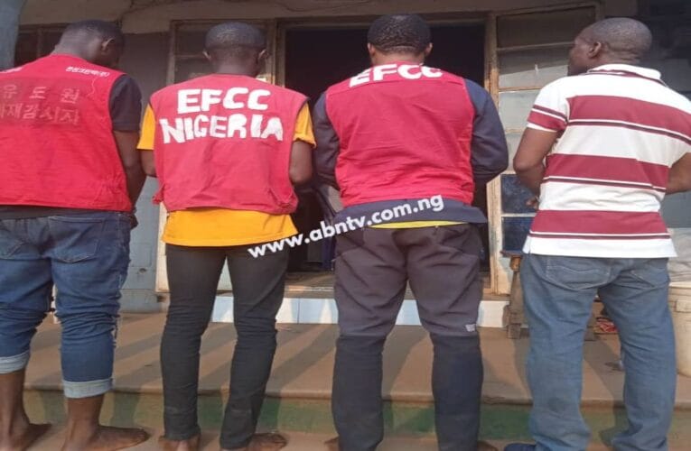 Police Arrest 5 Robbery Suspects Who Pretended To Be EFCC Officials