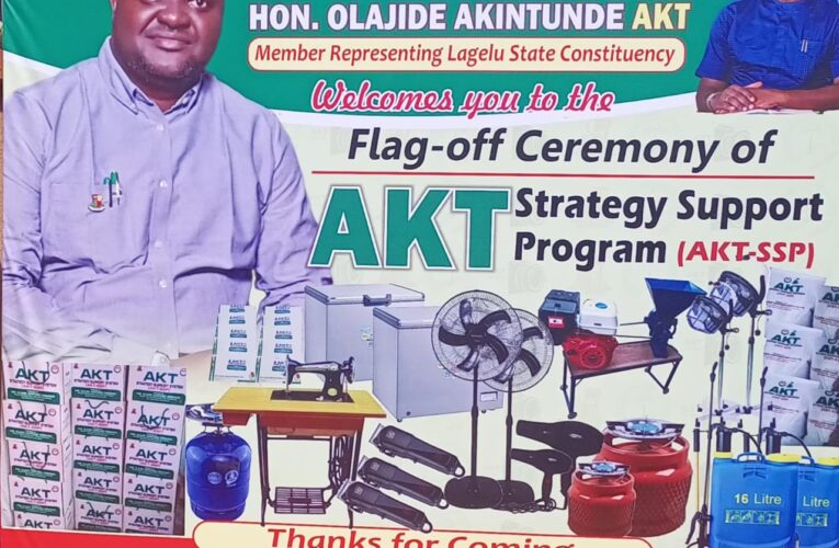 Timothy Olufemi Commends Honorable Olajide Akintunde (AKT) for Inclusive Efforts in Lagelu LG, Oyo state