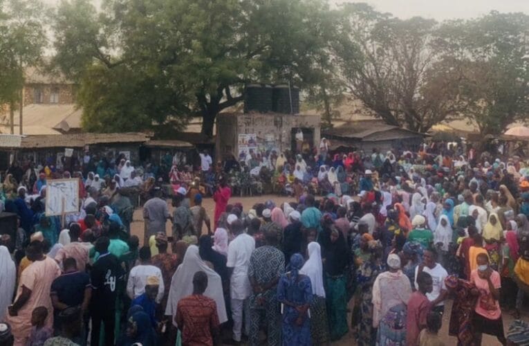 2024 LG Election: Major Boost for Hon TT As Irepo PDP Receives Defectors From APC, NNPP 