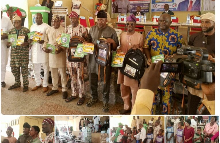 Students Rejoice As Oyo Lawmaker, Agboworin, Distributes Education Materials In Federal Constituency