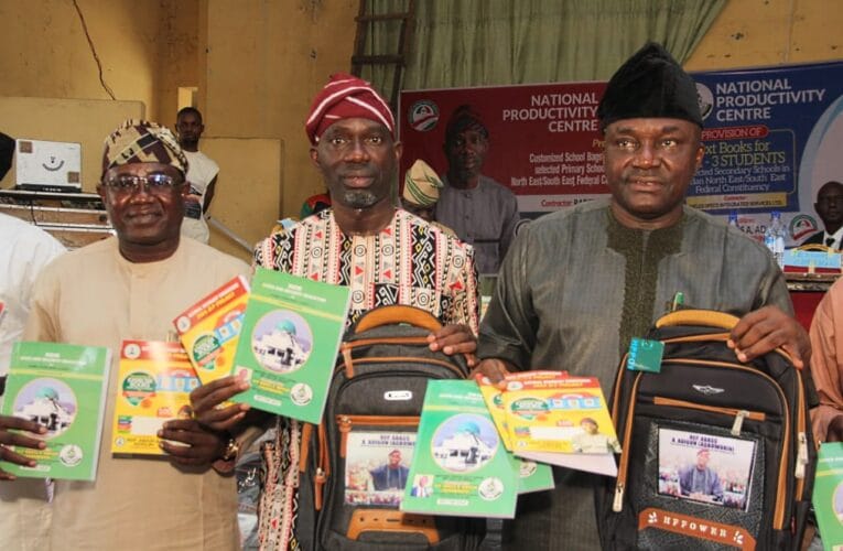 Education Materials: Oyo Commissioner, Dare Adeleke, TESCOM Chair, Others Laud Agboworin’s Investment