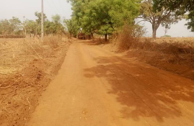PHOTOS: Oriire LG Boss, Olateju Michael Embarks On Massive Grading Of Roads