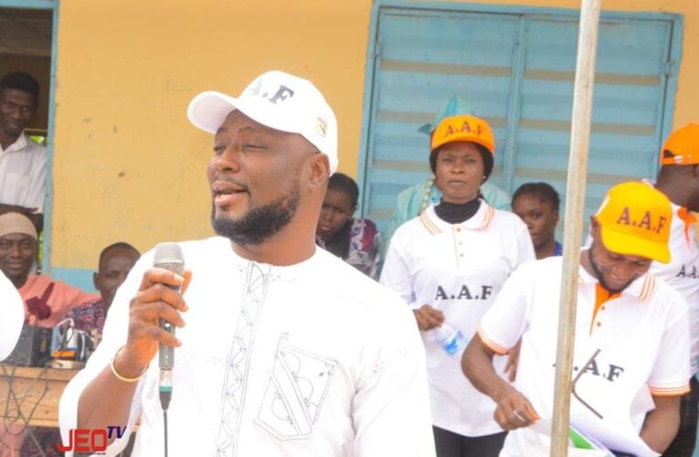 Akeem Ayinla Foundation commissions a block of two classrooms to promote education and community development