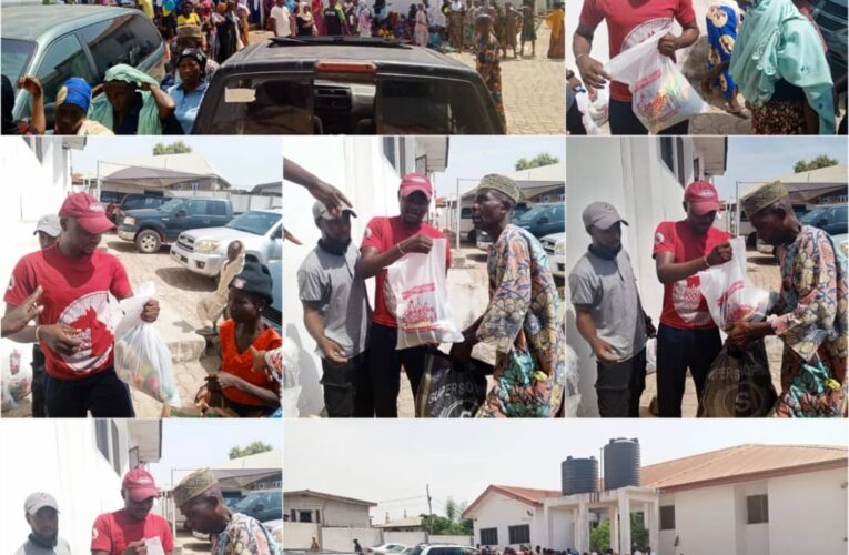 Prince Oloyede-Asanike Abioye SAN and Prince Abioye Jr. Distribute Ramadan Food Palliative to over 1000 Less Privileged in Ibadan