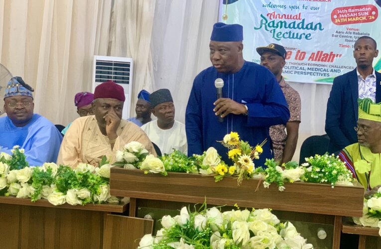 Oyo Deputy Gov attends MULAN annual Ramadan lecture, makes list of top sponsors