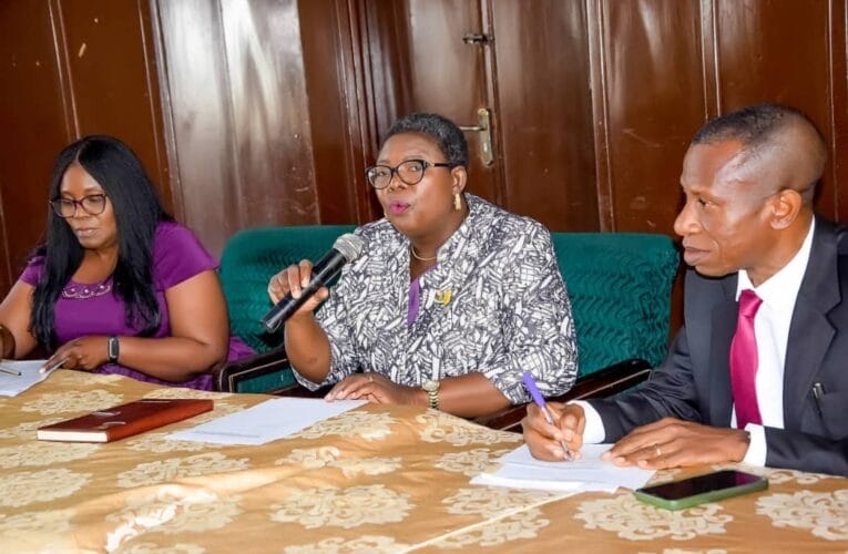 Oyo HOS Urges Civil Servants to be Dedicated to Duty