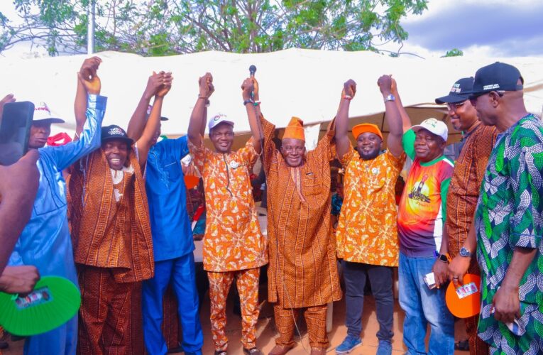 LG Elections: SDP Ona Ara Collapse Structure, Endorses PDP’s Dr. GLORIOUS as GLOWIN Ward Tour Ended at Ward 5