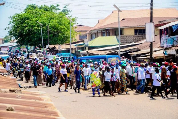 PHOTOS: PDP Chairmanship candidate, Ogunlade kicks off ward-campaign in Ogbomoso, visits Alasa, Abogunde, Jagun
