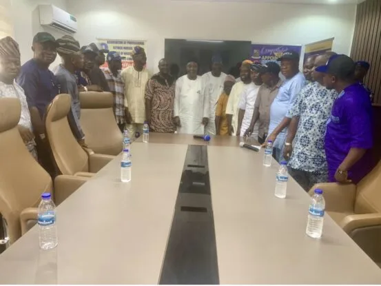 PHOTOS: Oke-ogun PDP candidates visit Oyo Deputy Gov ahead of LG election