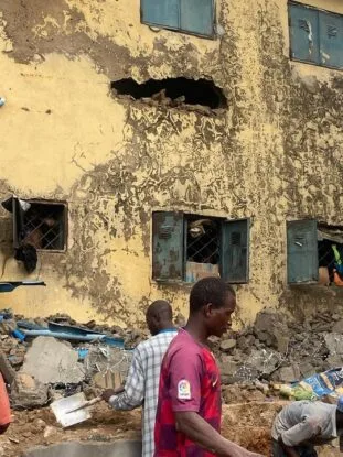 Photos Of Collapsed Niger Prison Where 118 Inmates Escaped
