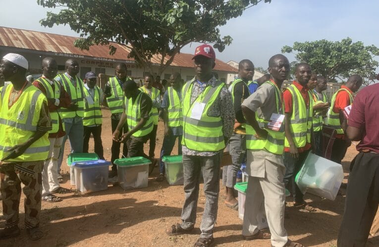 LG Poll: OYSIEC materials arrive polling units in Kishi as Oyo Deputy Gov, wife set to cast vote 