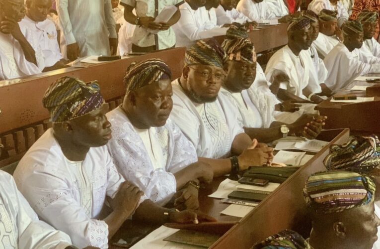 Afonja Congratulates 33 LG Chairmen, Vice Chairmen on Inauguration