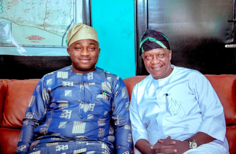 Ibadan North LG Chairman, Olufade Pays Courtesy Visit to Oyo State Housing Corporation Chairman, Hon. Ademola Omotosho 