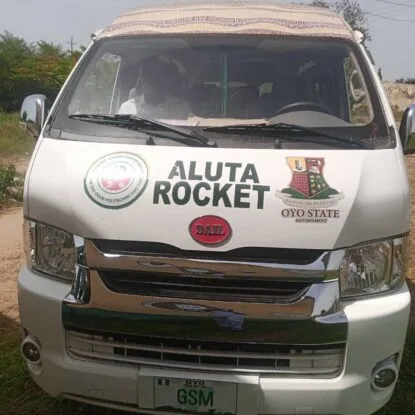 The Oke-ogun Polytechnic Saki Hails Gov. Makinde For Donating BUS to SUG