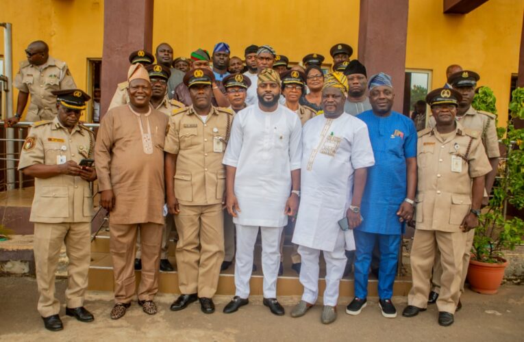 Oyo Assembly Speaker, Ogundoyin Leads Committee On Security To NSCDC, Immigration Headquarters 