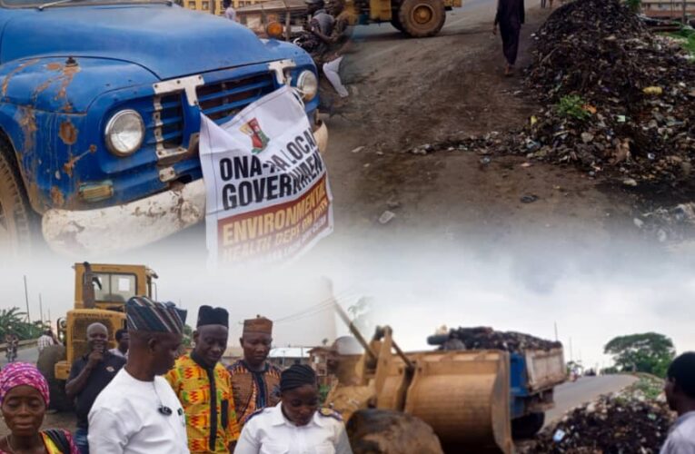 Excitement as Dr. Temitope Kolapo GLORIOUS Clears Long-Awaited Refuse at Olorunsogo Overhead Bridge LG Main Entrance (PHOTOS)