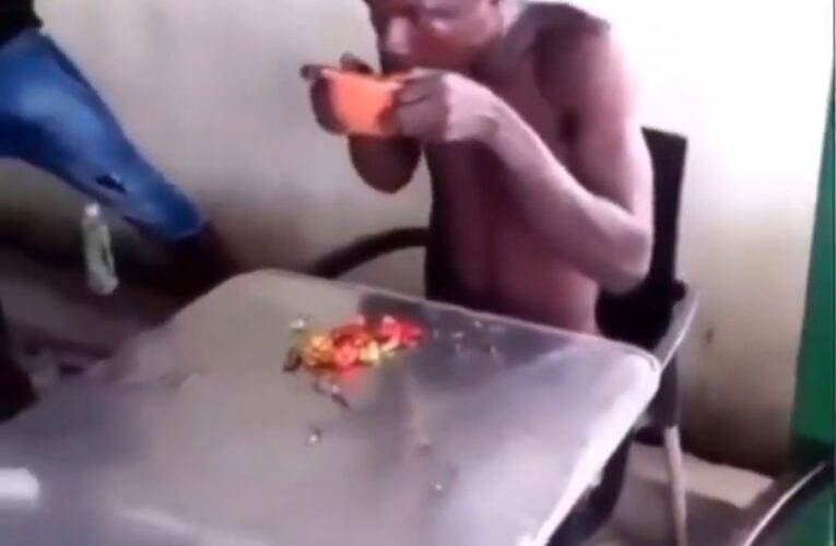 Thief Caught, Forced To Eat Pepper And Hot Water (photos, Video)