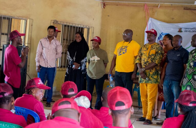 Oyo Youth Empowerment Program: Beneficiaries Thank Governor Makinde for Entrepreneurial Skills