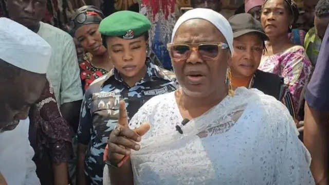 ‘Warn your children against protest’: Tinubu’s daughter begs Lagos market women