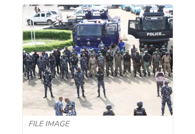 Protest: Soldiers, Police, DSS, Others In Joint Show Of Force In Ibadan