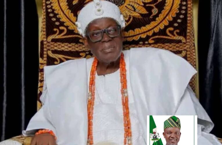 BIRTHDAY: Ona Ara LG Boss, Dr Temitope Glorious Felicitates with 43rd Olubadan, Oba Owolabi Olakulehin At 89
