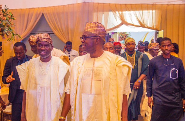 Agboworin joins Gov. Makinde at 8th day fidau of Mama Arapaja