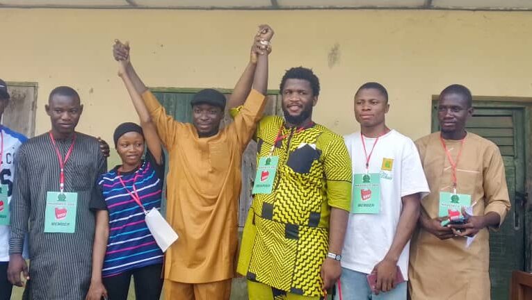 Irepo LG Supervisory Councillor, Yeye Adenike congratulates newly elected NAOOS president, SAGACITY