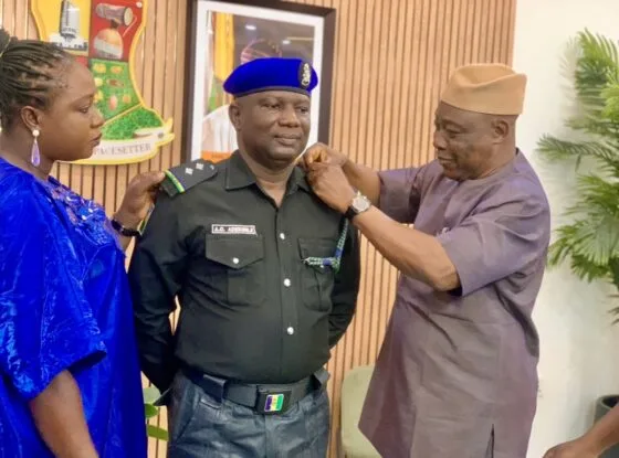 PHOTOS: Oyo Acting Gov decorates his excort commander, Adekunle Odejimi with new rank