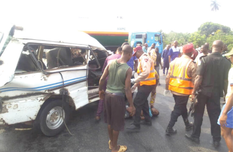 Six Die In Fresh Accident On Lagos-Ibadan Expressway