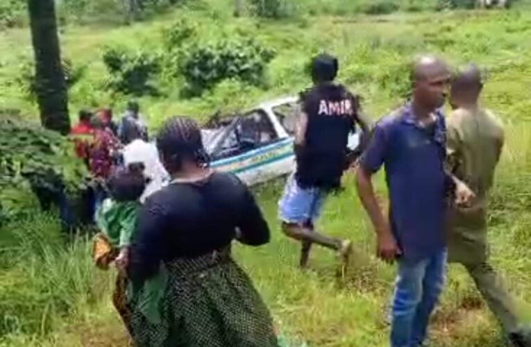 11 Killed, Including 2 Babies In Auto Crash (Photos, Video)