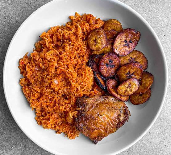 PHOTO: Correctional Officer Kills Colleague Over Food 