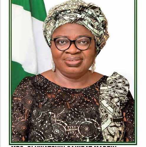 New Minimum Wage: Nigerian Govt Begins Payment To Civil Servants