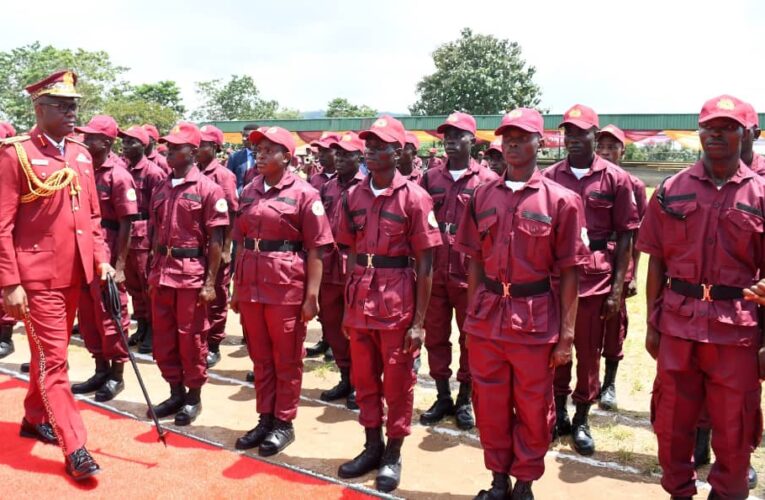 Makinde inaugurates 480 Amotekun Forest Rangers