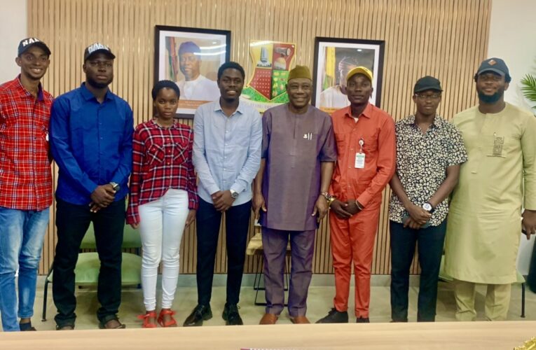 Oyo student leaders pay courtesy call on Deputy Gov, Bayo Lawal
