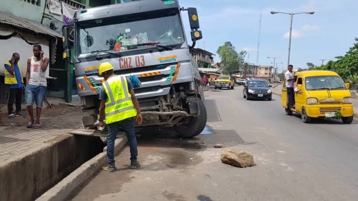 Dangote Truck Kills Three Lagosians