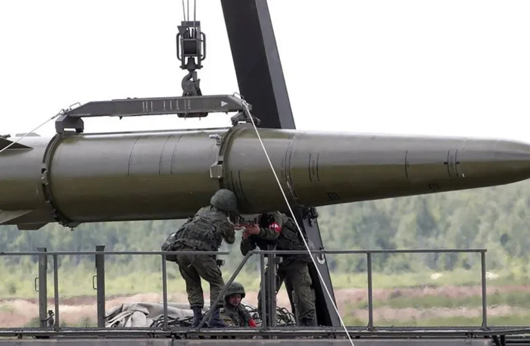 Ukraine To Develop Nuclear Bombs In A Few Months (Photos)