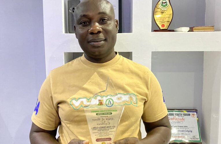 AFC honors patron, Hon. Otunba Ogunsola John with excellent award
