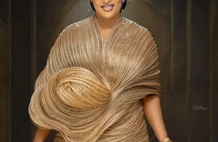 Police arrests ex-queen of Ife, Naomi over Ibadan stampede 