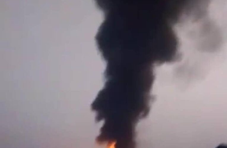 BREAKING: Fires Razes Bovas Petrol Station In Ibadan (Video)
