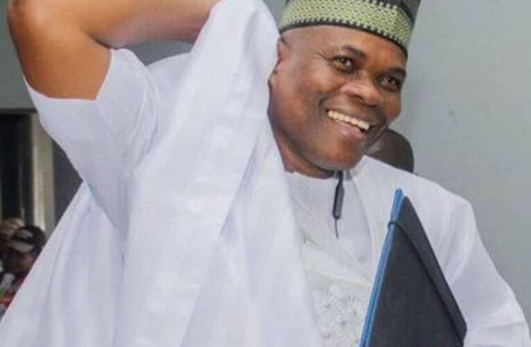 Oyo Chairman House committee on Culture and Tourism, Hon. Bisi Oluranti Boom felicitates Olatubosun at 61