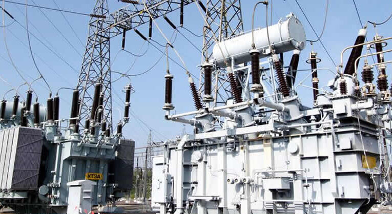 Serial Outages: Dangote, NNPCL, Total, 247 Firms Dump DISCOs, Generate 6,500MW 