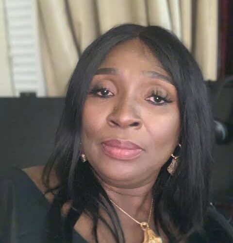 Nigerian Woman Returns $5,700 Found In Workplace Restroom 