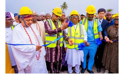Tinubu Flags Off Lagos-ibadan-sagamu Expressway Expansion