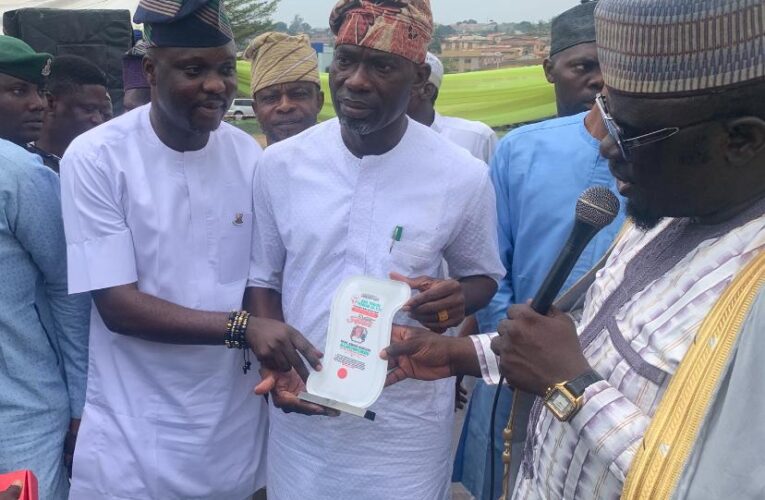 Agboworin Honored With Award As Oyo SUBEB Chair, Adeniran, Hosts 4th Asa Youth Forum Ramadan Lecture