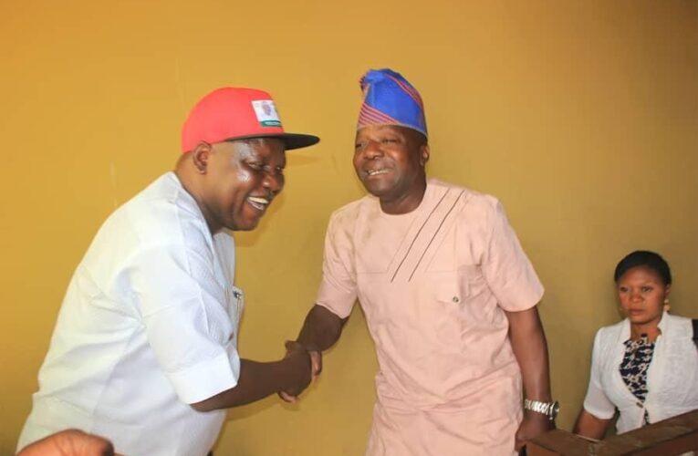 Ogbomosho North Chairman, Ogunlade felicitates Hon. Capt Ajao Jacob Adejumo on Birthday